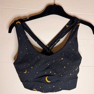Maven Thread Women's Black & Gold Moon & Stars Yoga Top